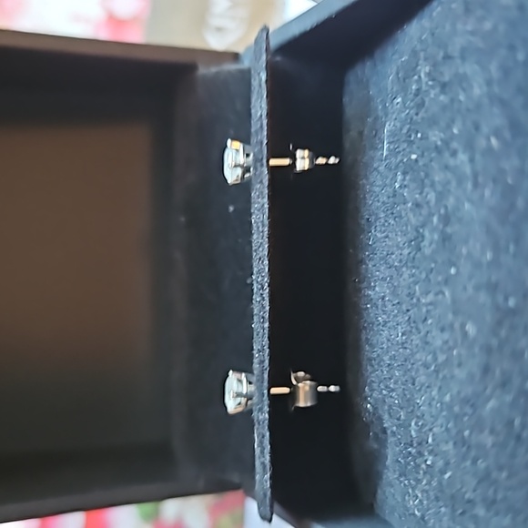 NWT Zales 1/2 CT Diamond Solitaire Stud Earrings 10K White Gold - Picture 3 of 7